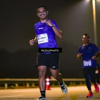 Runner Photo 7484514