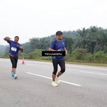 Runner Photo 7484527
