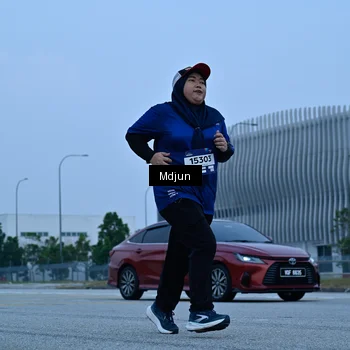 Runner Photo 7484544