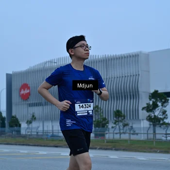 Runner Photo 7484546