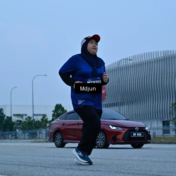 Runner Photo 7484547