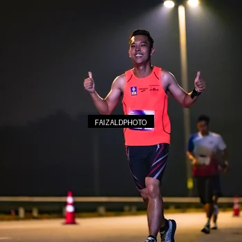 Runner Photo 7484551