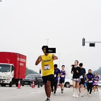 Runner Photo 7484564