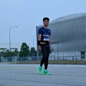 Runner Photo 7484580