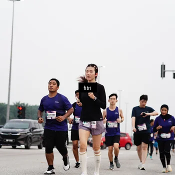 Runner Photo 7484603