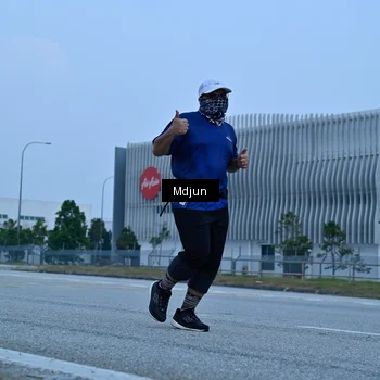 Runner Photo 7484611