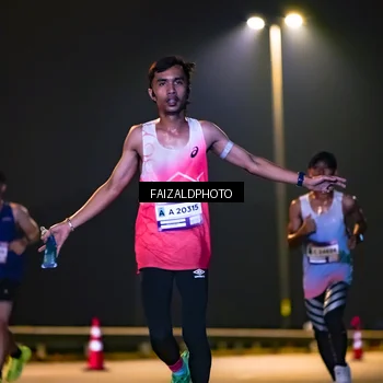 Runner Photo 7484625