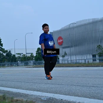 Runner Photo 7484660