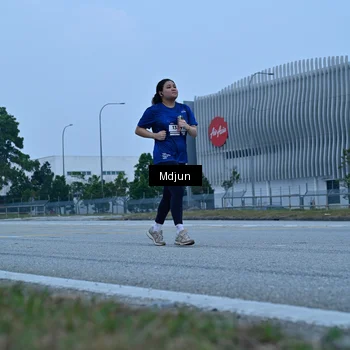 Runner Photo 7484661