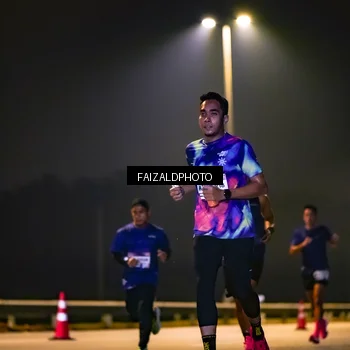 Runner Photo 7484665