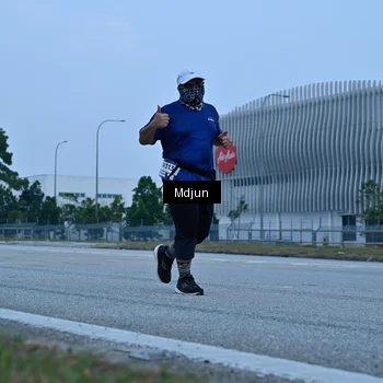 Runner Photo 7484679