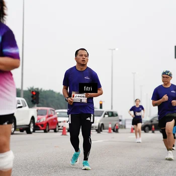 Runner Photo 7484686