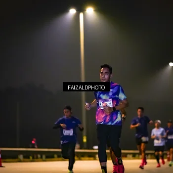 Runner Photo 7484691