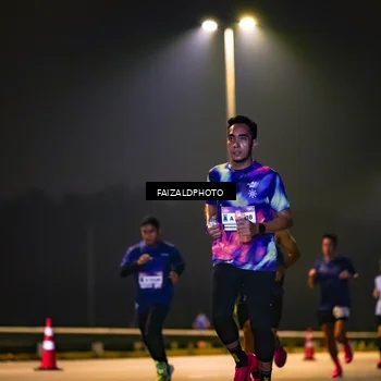 Runner Photo 7484693