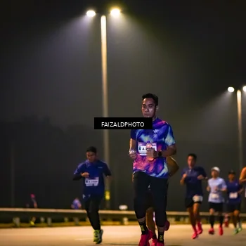 Runner Photo 7484746