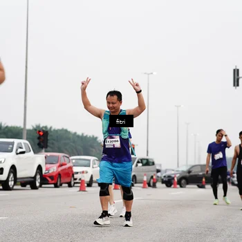 Runner Photo 7484783