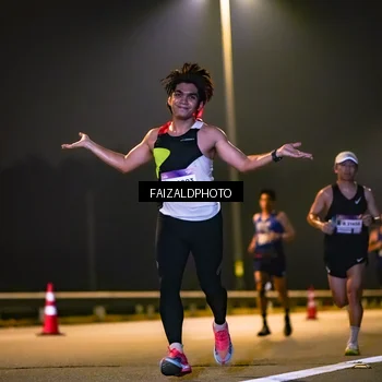 Runner Photo 7484796