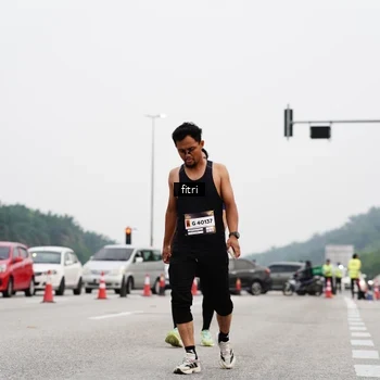Runner Photo 7484810