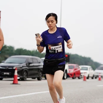 Runner Photo 7484827