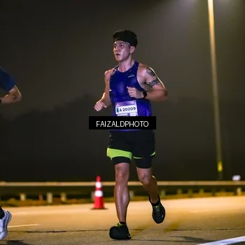 Runner Photo 7484831