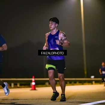 Runner Photo 7484845