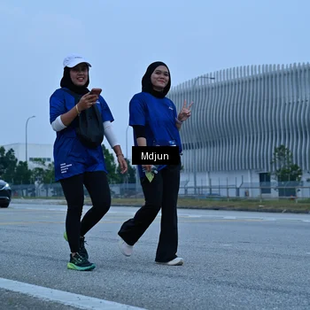 Runner Photo 7484846