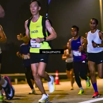 Runner Photo 7484854