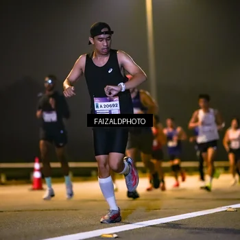 Runner Photo 7484891