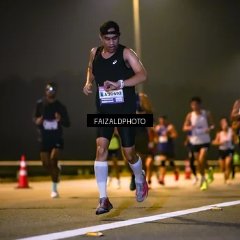 Runner Photo 7484896