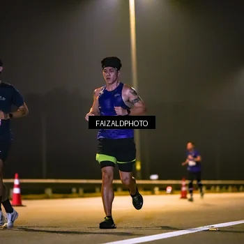Runner Photo 7484899