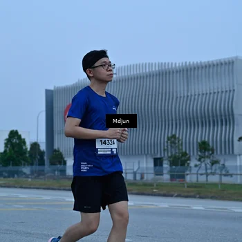Runner Photo 7484908