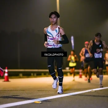 Runner Photo 7484920