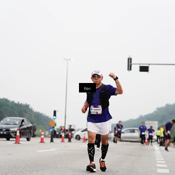 Runner Photo 7484923