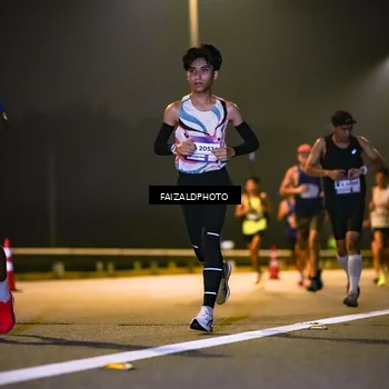Runner Photo 7484929