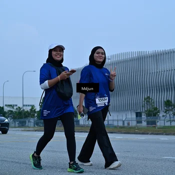 Runner Photo 7484933