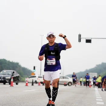 Runner Photo 7484940