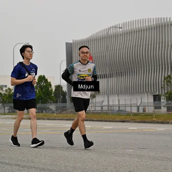 Runner Photo 7484945