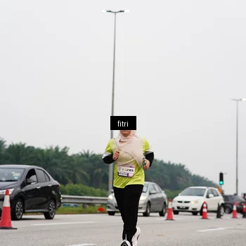 Runner Photo 7484964