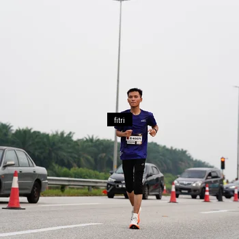 Runner Photo 7484973
