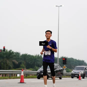 Runner Photo 7484984
