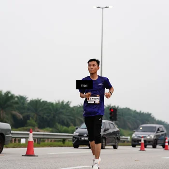 Runner Photo 7484985