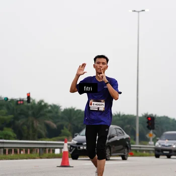 Runner Photo 7484998