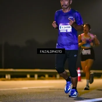 Runner Photo 7485001