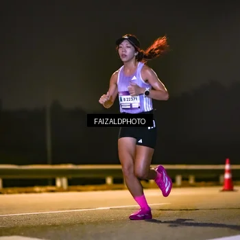 Runner Photo 7485005