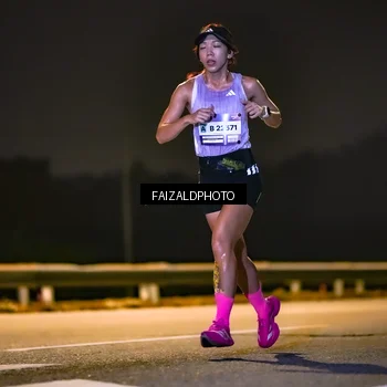 Runner Photo 7485006