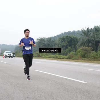 Runner Photo 7485047