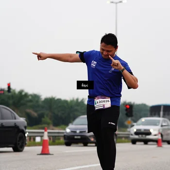 Runner Photo 7485063