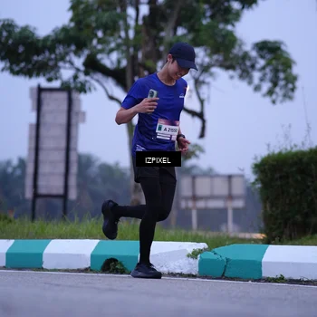 Runner Photo 7485067