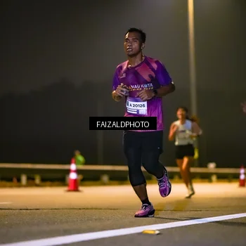 Runner Photo 7485090