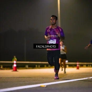 Runner Photo 7485102